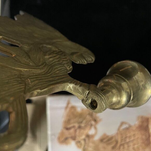 Angel candle holder solid brass hand crafted in India - Picture 9 of 11